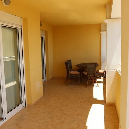 Apartment On 2 B Calle Helena Torrevieja