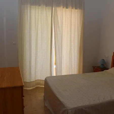 On 2 B Calle Helena * Torrevieja